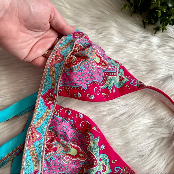 *sold*  Victoria’s Secret Bikini Top - Picture 8 of 9